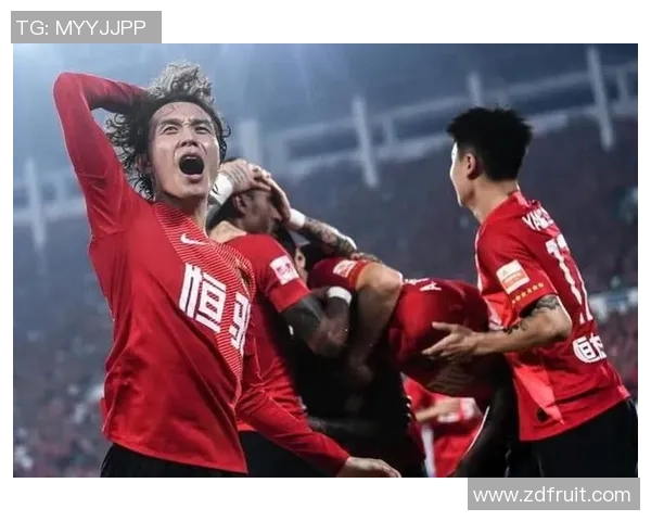 恒大与苏宁决赛精彩对决主持人全程解说引领赛事高潮 恒大与苏宁决赛精彩对决主持人全程解说引领赛事高潮